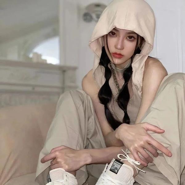 铜月亮
